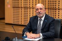 ECB’s Makhlouf: “Need to See Pretty Compelling Evidence to Move”