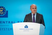 ECB’s de Guindos: ‘Inflation Is Expected to Hover Around Our Target’