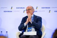 ECB’s de Guindos: Growth Risks Now Balanced, New Data Could Surprise in Either Direction