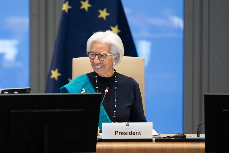 ECB Holds Rates at 2%, Lifts Growth Outlook, Sees 2028 Inflation at 2.0%