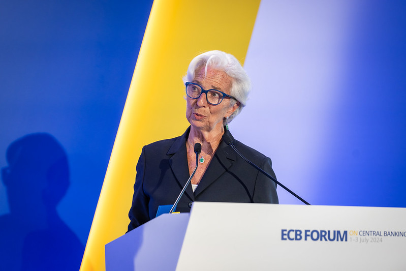 ECB’s Lagarde: ‘Not Overly Concerned’ About Importing Inflation from US