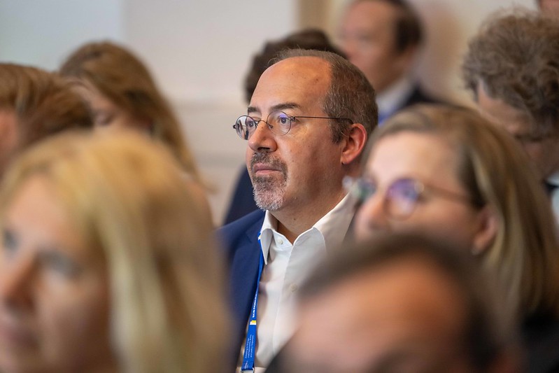 Portugal Appoints OECD's Álvaro Santos Pereira to Replace Centeno